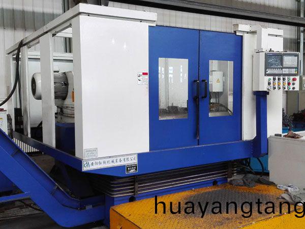 鉤(gou)尾框承載麵加工機牀